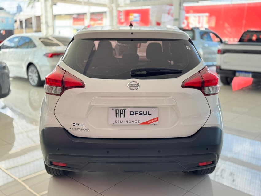 nissan kicks 1.6 16v flexstart s 4p xtronic flex 5p automatico 20204