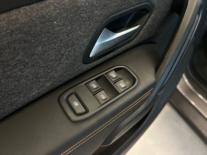 renault duster 1.3 tce flex iconic plus x-tronic 4p automatico 20269