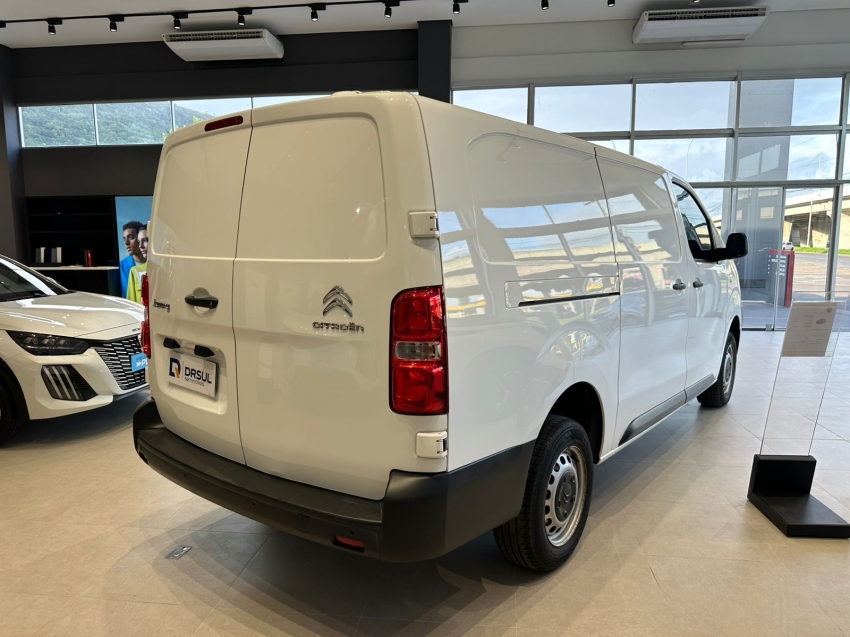 jumpy cargo 1.5t 20243