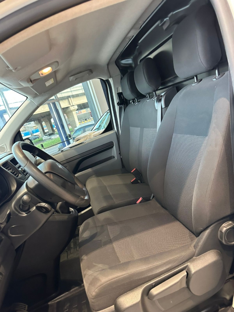 jumpy cargo 1.5t 20246