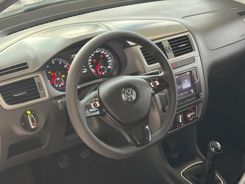 volkswagen fox 1.6 msi total flex connect 4p manual 20215