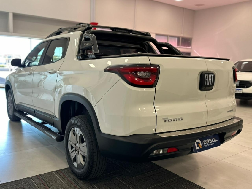 fiat toro 1.8 16v evo flex freedom at6 4p automatico 20213