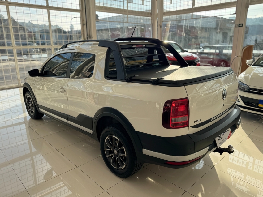 volkswagen saveiro 1.6 cross cd 16v flex 2p manual 4p 20233