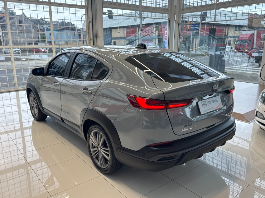 fiat fastback 1.0 turbo 200 flex cvt 4p automatico 20243