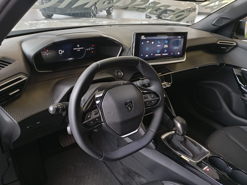 peugeot 2008 1.0 turbo 200 flex allure cvt 4p automatico 20262