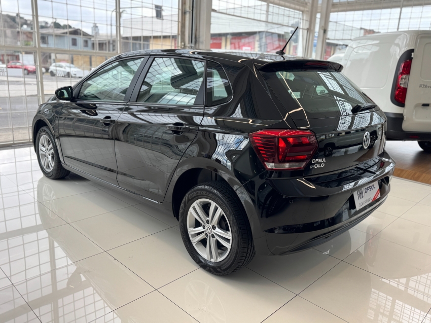 volkswagen polo 1.6 msi total flex manual 4p 20213