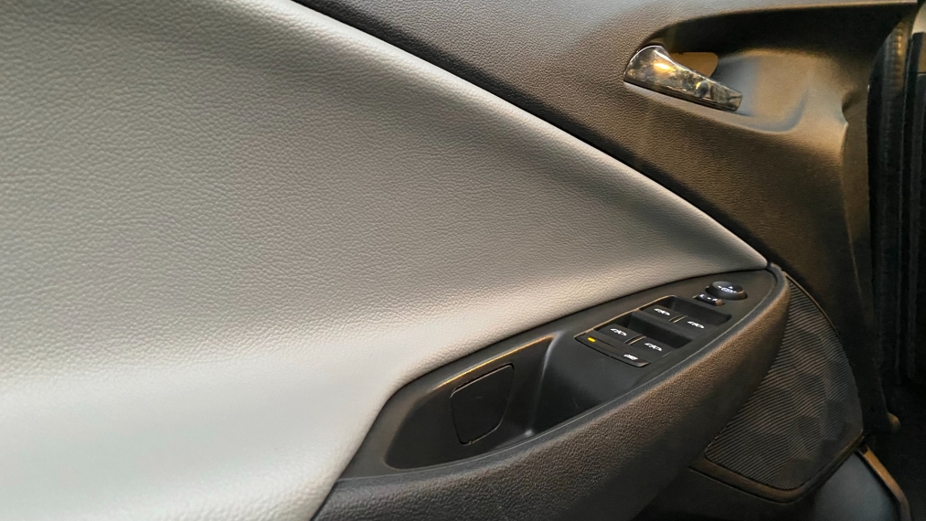 chevrolet onix 1.0 turbo flex premier automatico 4p 20258