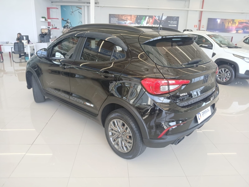 fiat argo 1.3 firefly flex trekking manual 4p 20213