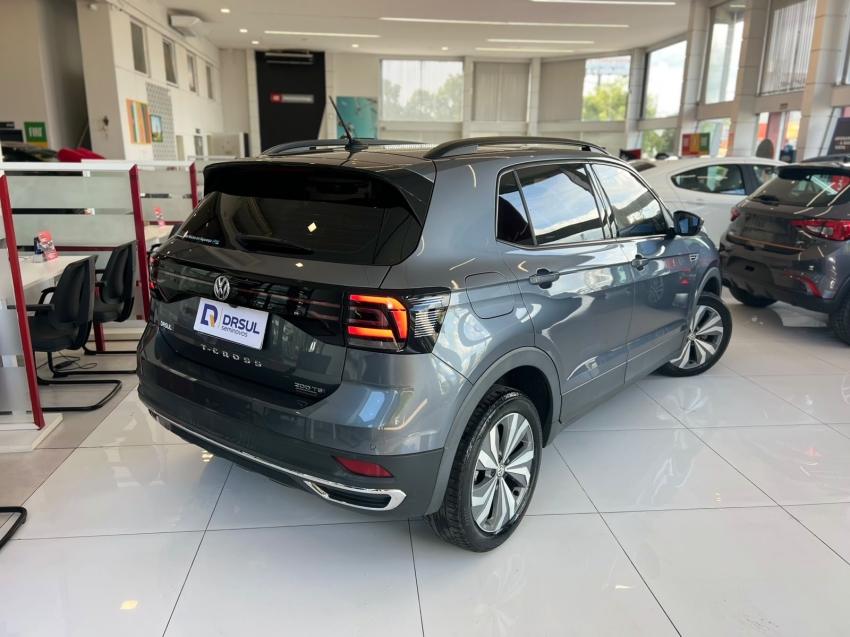 volkswagen t-cross 1.0 200 tsi total flex comfortline automatico 4p 20202