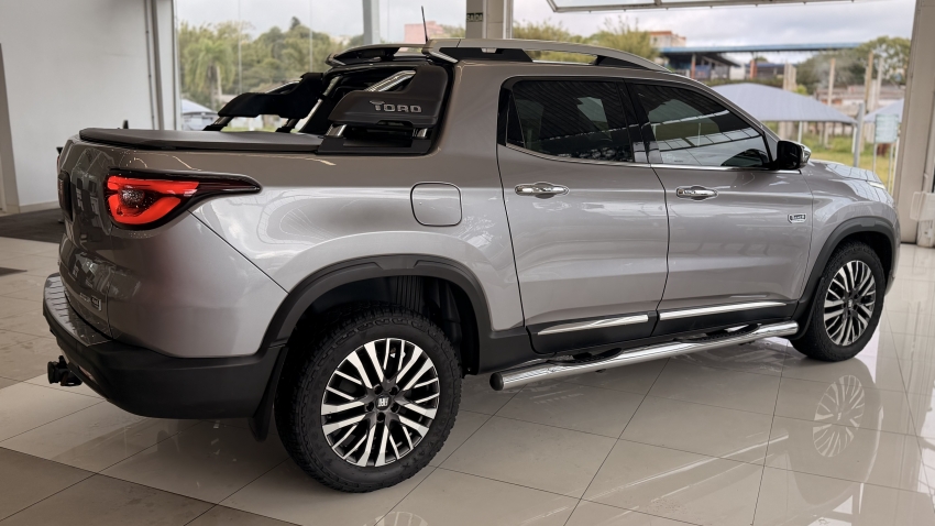 fiat toro 2.0 16v turbo diesel ranch 4wd at9 4p automatico 20242