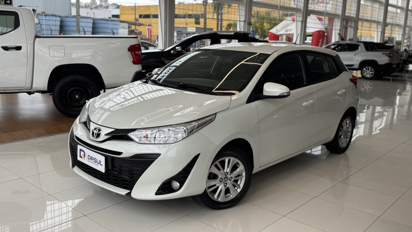 toyota yaris 1.3 16v flex xl multidrive 4p automatico 2019
