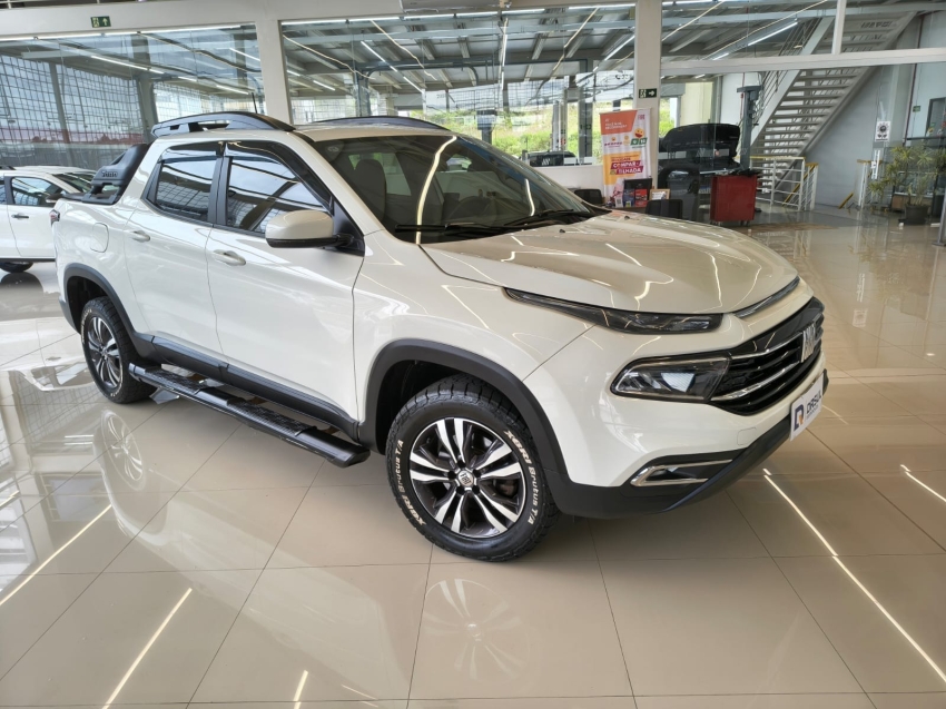 fiat toro 1.3 turbo 270 flex freedom at6 4p automatico 20231