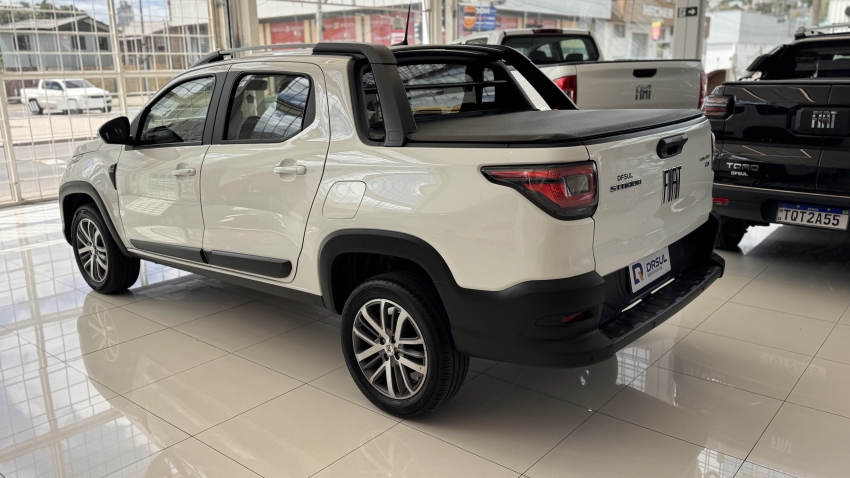 fiat strada 1.3 firefly flex volcano cd cvt 4p automatico 20233