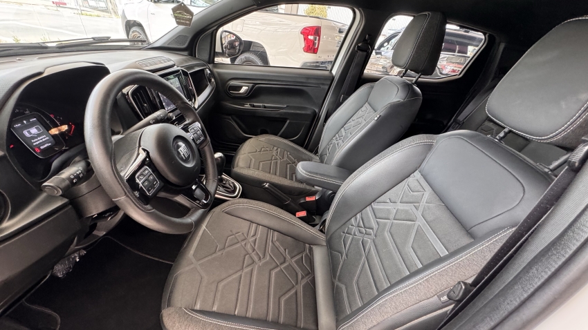 fiat strada 1.3 firefly flex volcano cd cvt 4p automatico 20235