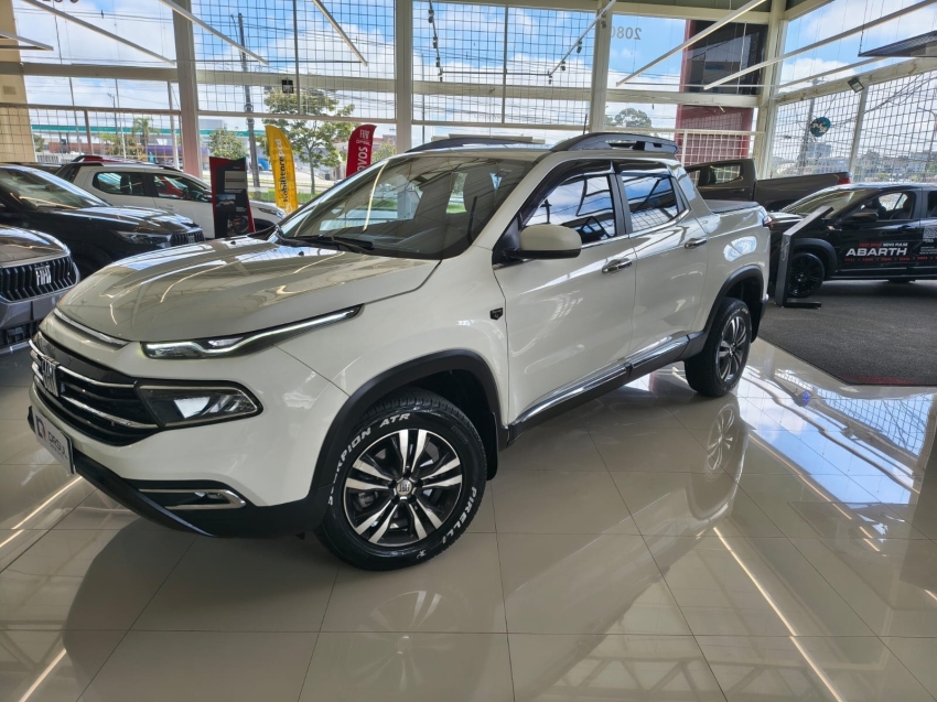 fiat toro 1.3 turbo 270 flex freedom at6 4p automatico 2023