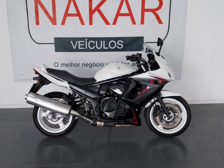 NAKAR VEÍCULOS