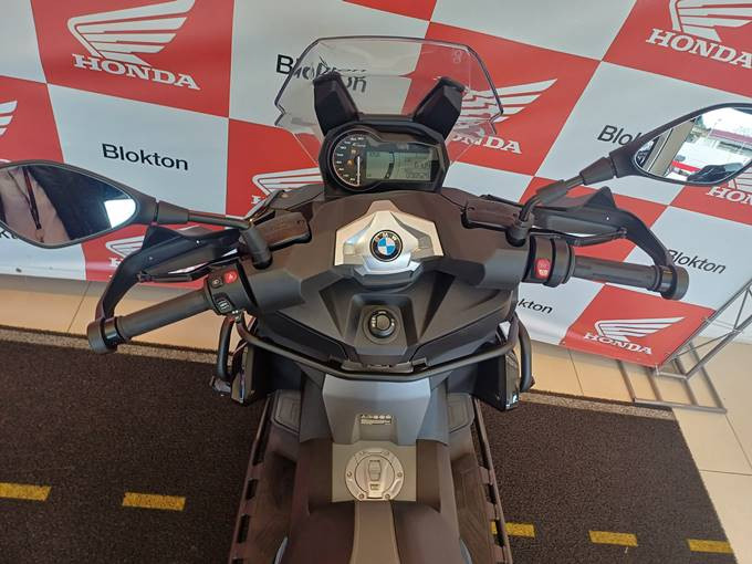 bmw / c400 x 2023/2024