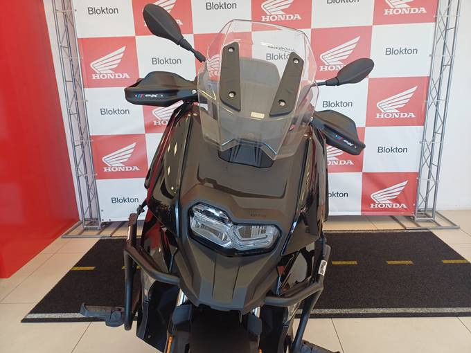 bmw / c400 x 2023/2024