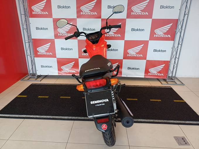 honda pop 110i.