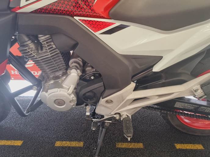 honda cb 250f twister abs com baixo km