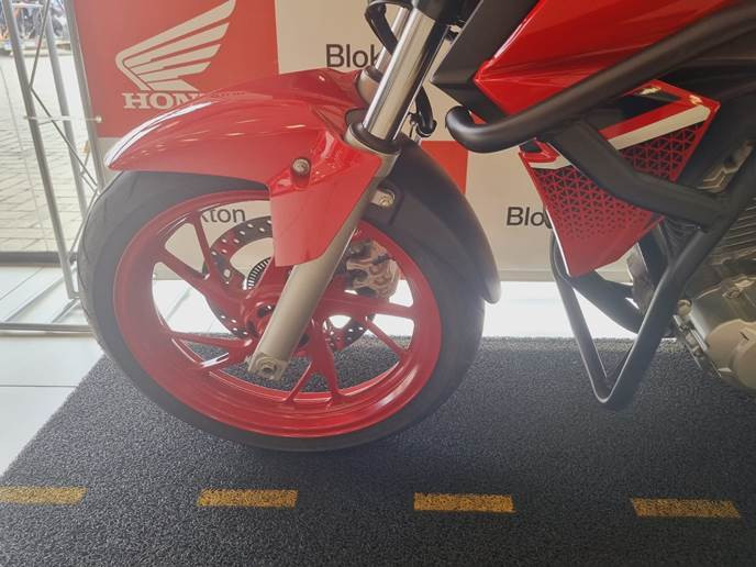honda cb 250f twister abs com baixo km