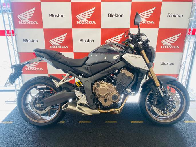 honda cb 650r em otimo estado