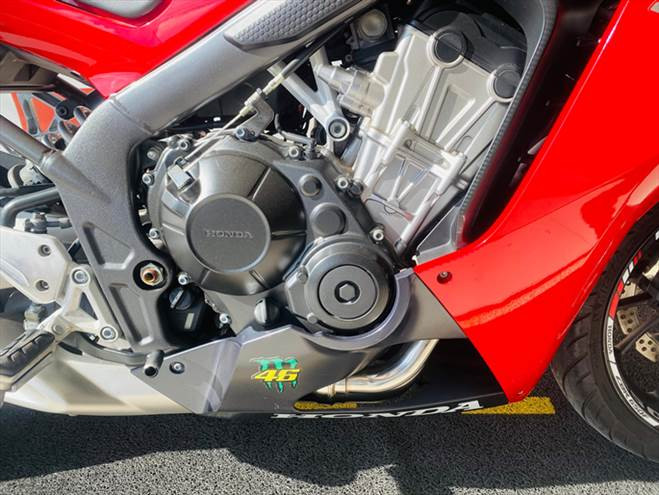 honda cbr 650f com transferencia gratis.