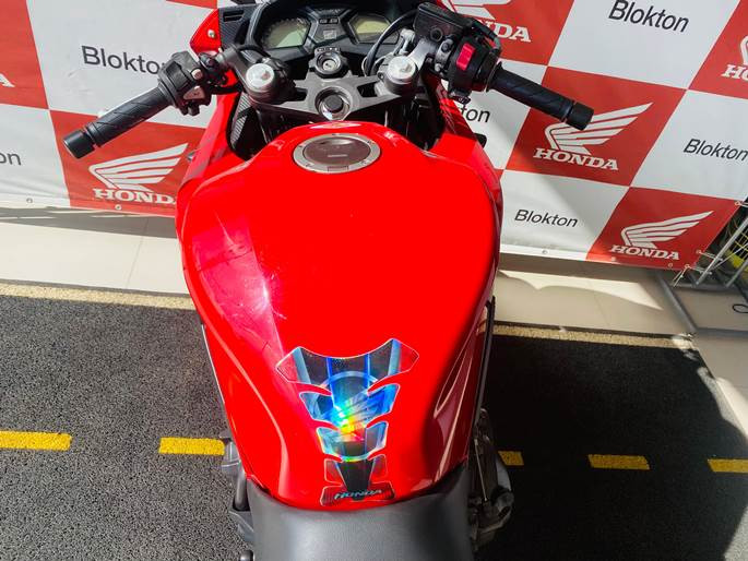 honda cbr 650f com transferencia gratis.
