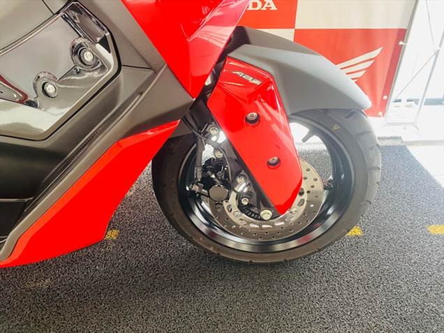 yamaha nmax 160 abs connected com apenas 2.149 km