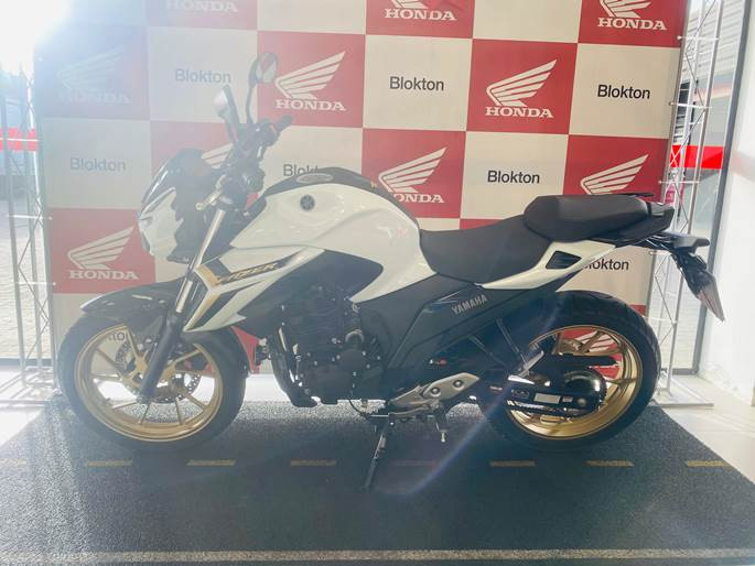 yamaha fz25 fazer 250 abs connected com apenas 1.180 km