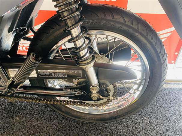 honda biz 125 es com baixo km e transferencia gratis
