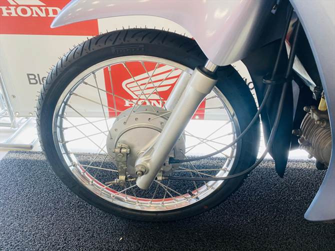 honda biz 125 es com baixo km e transferencia gratis