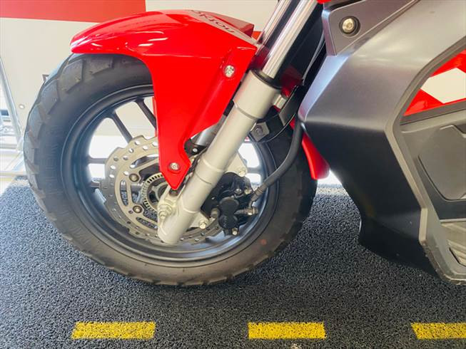 honda adv 150 revisada e com garantia.