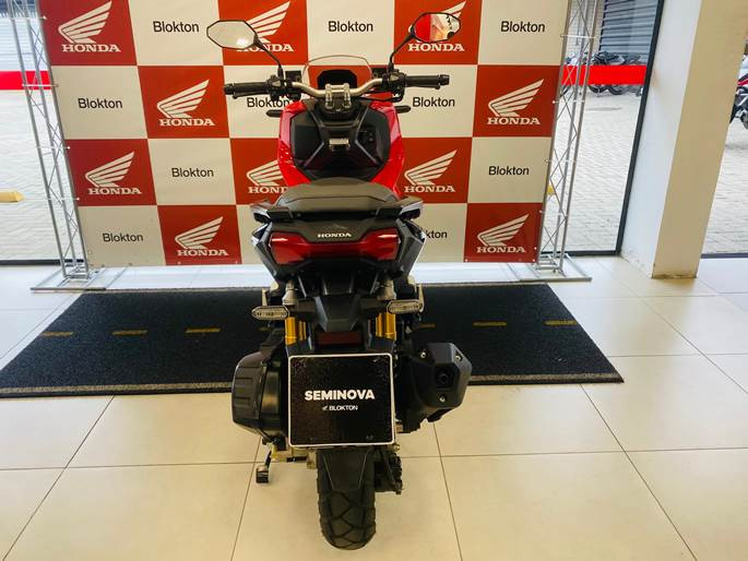 honda adv 150 revisada e com garantia.