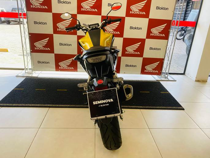 honda cb 300f twister abs com apenas 893 km