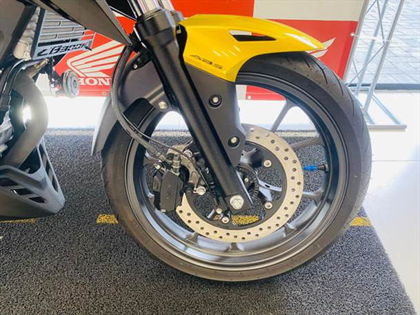 honda cb 300f twister abs com apenas 893 km