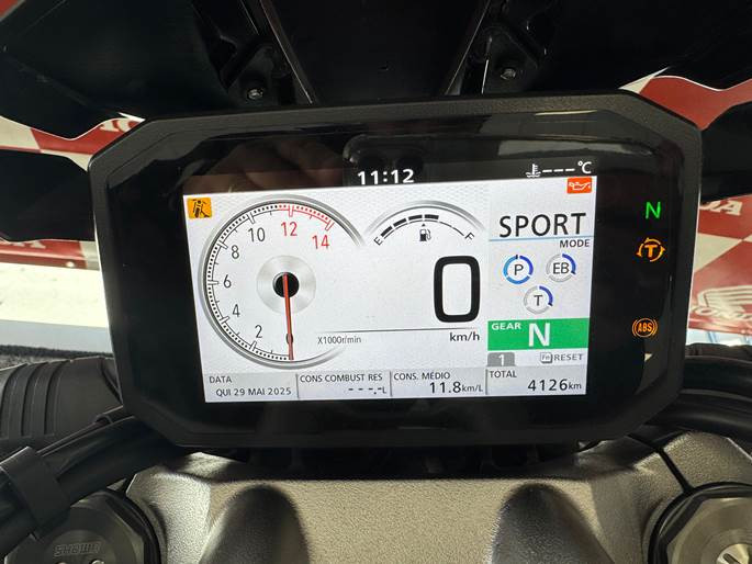 honda cb 1000r com apenas 4.126 km