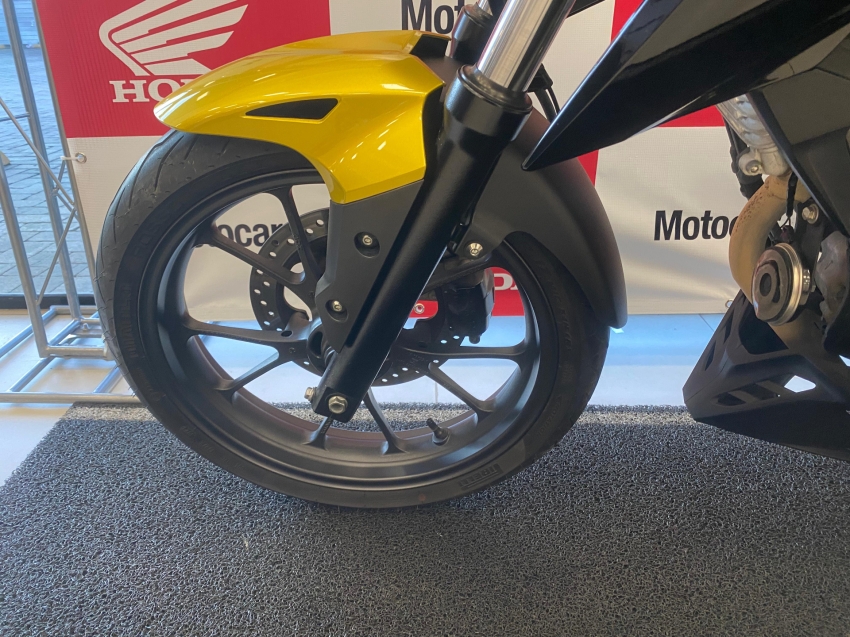 honda cb 300f twister abs com transferencia gratis
