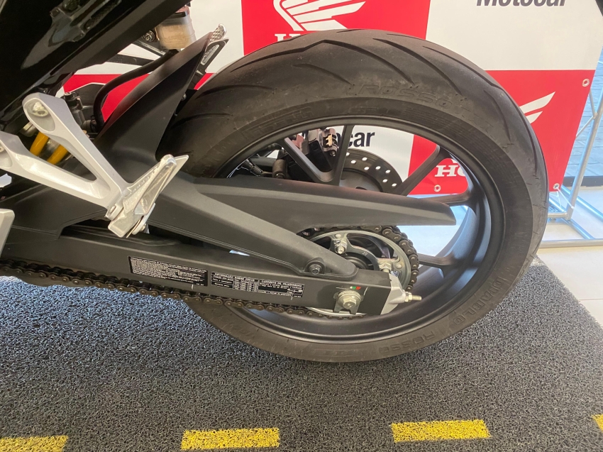 honda cb 300f twister abs com transferencia gratis