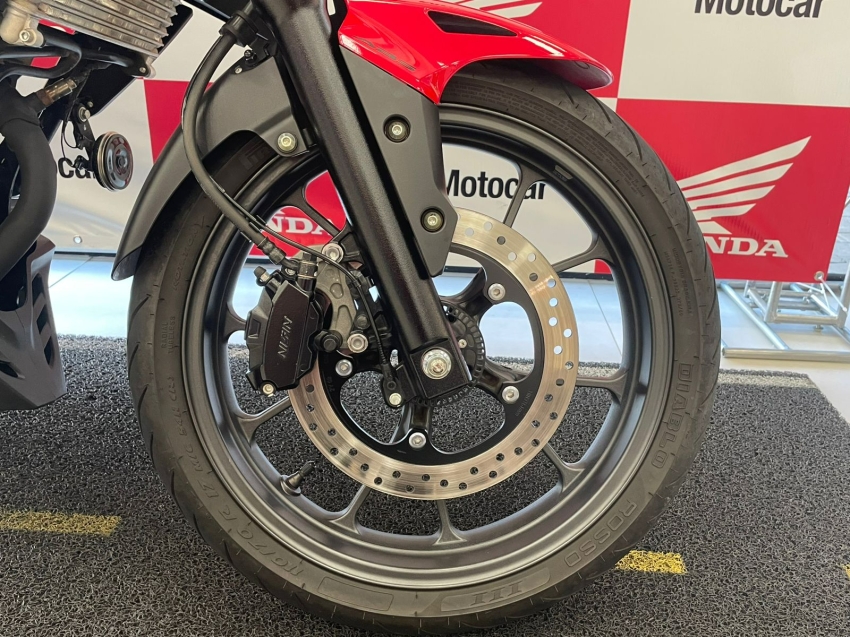 cb 300f twister abs com transferencia gratis