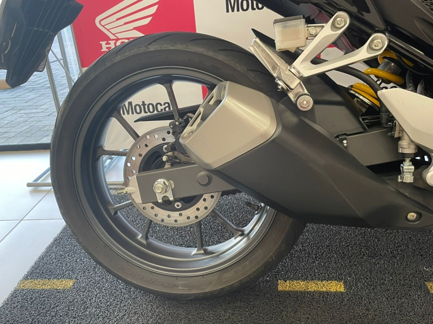 cb 300f twister abs com transferencia gratis