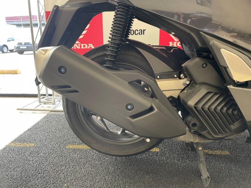 pcx 160 cbs com baixo km e transferencia gratis