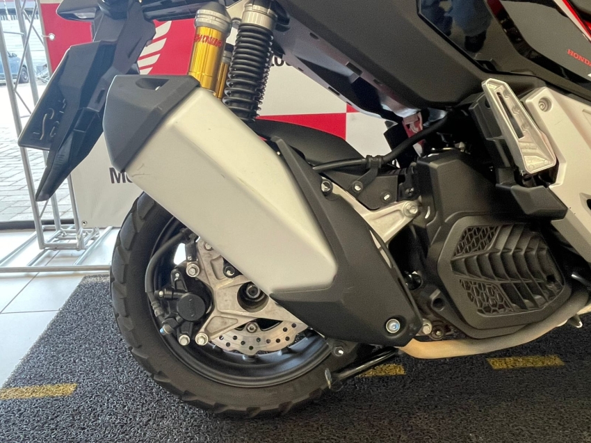 adv 150 abs baixo km2