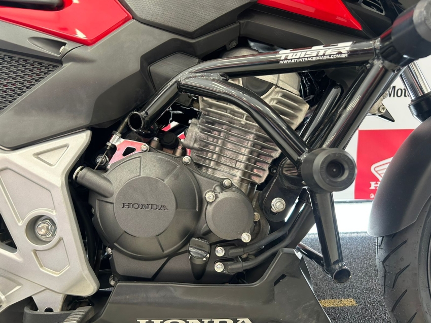 cb 300f 2022/2023 abs unico dono2