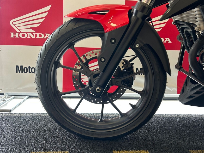 cb 300f 2022/2023 abs unico dono9