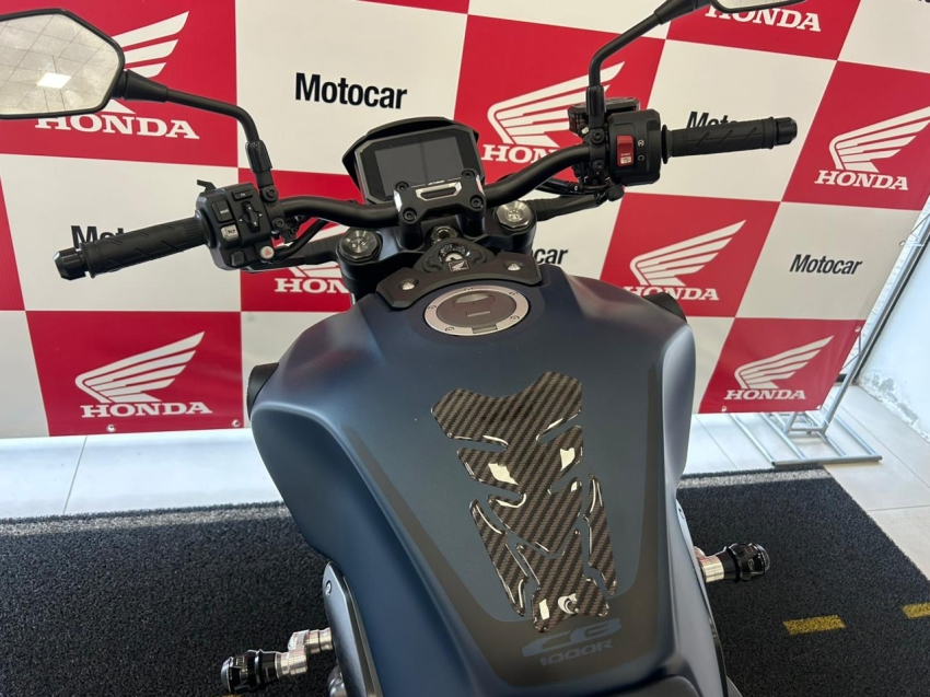 cb 1000r b black edition11