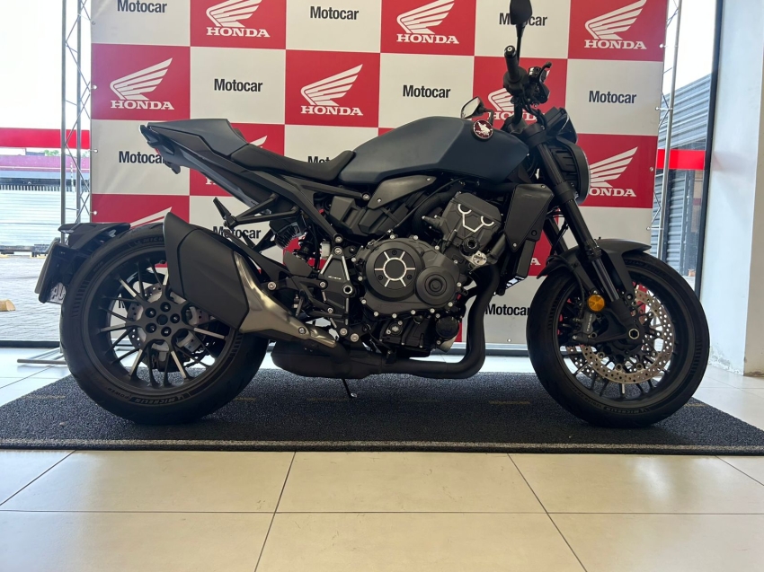cb 1000r b black edition