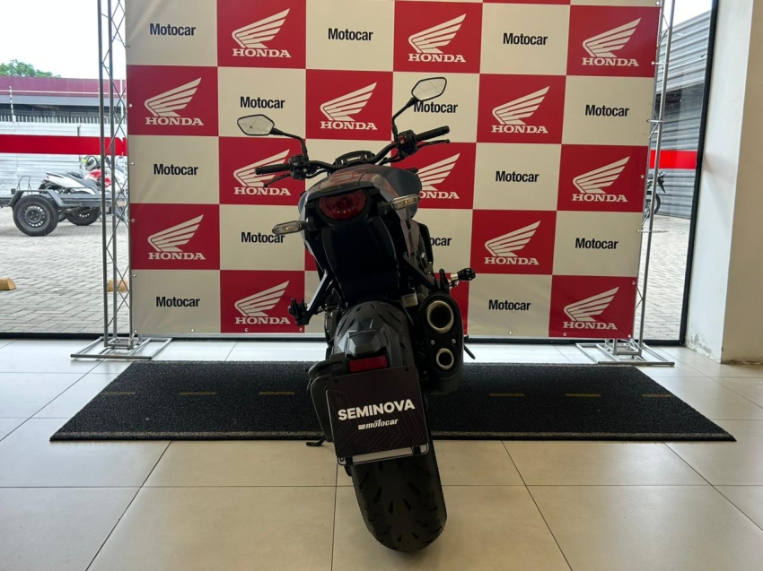 cb 1000r b black edition10