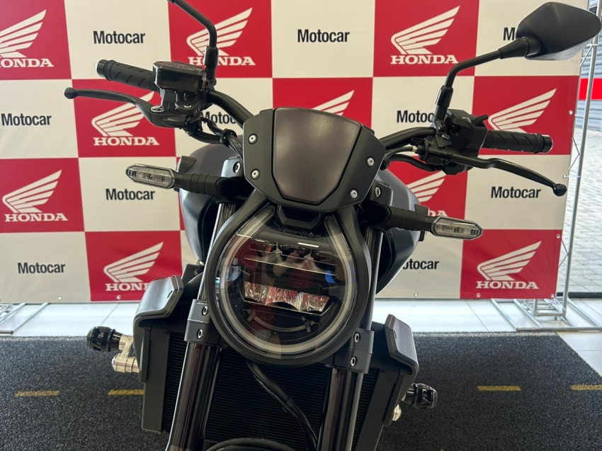 cb 1000r b black edition5