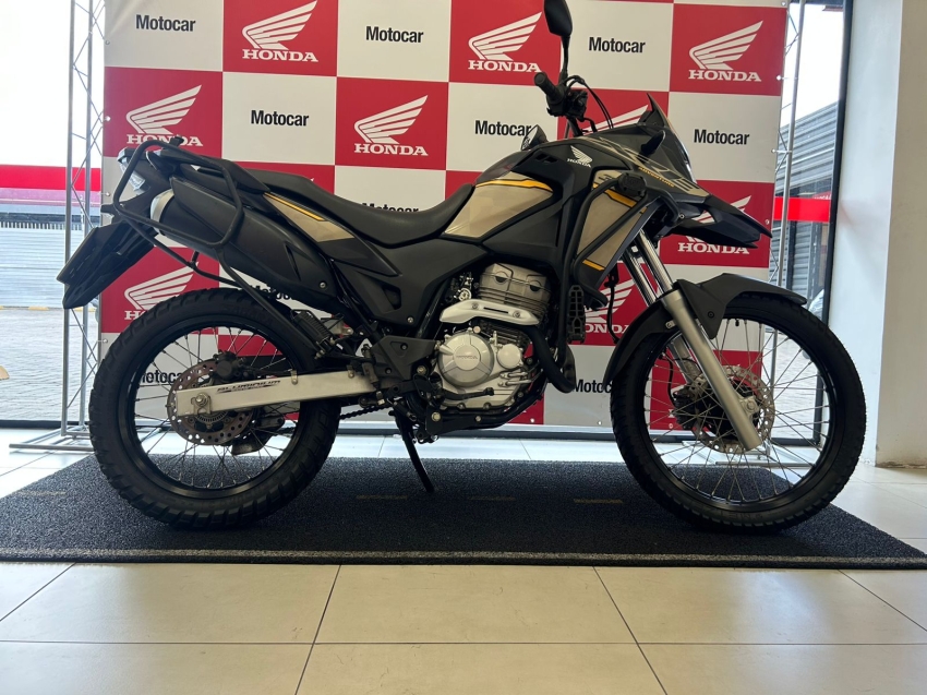 xre 300 abs adventure